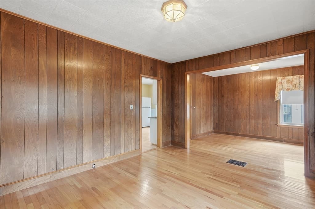 174 Willard Street, Lowell MA 01850 photo 8