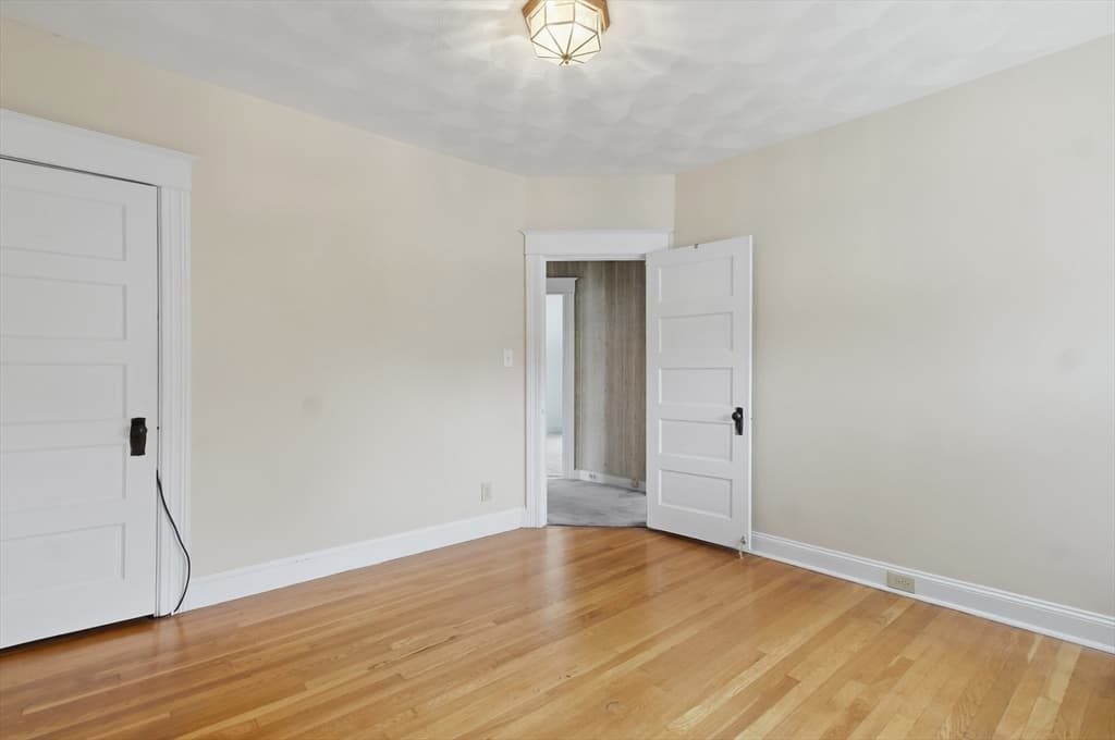 174 Willard Street, Lowell MA 01850 photo 21