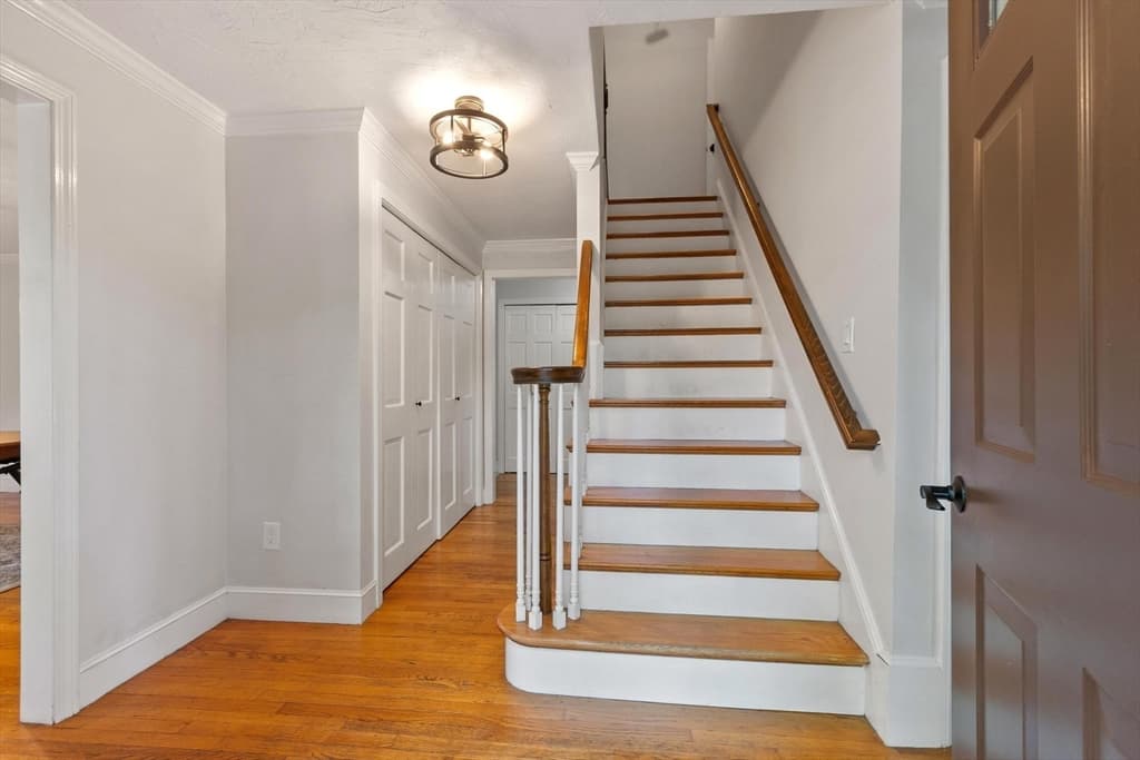 75 Elmwood Rd, Lunenburg MA 01462 photo 7