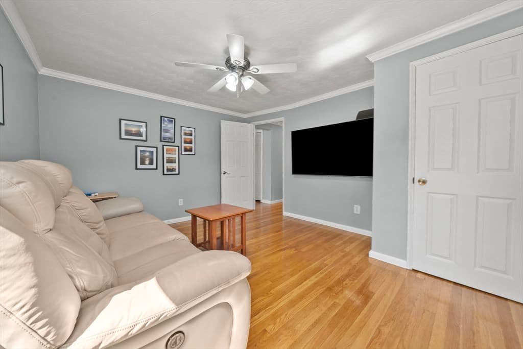 2 Sonrel St, Woburn MA 01801 photo 16