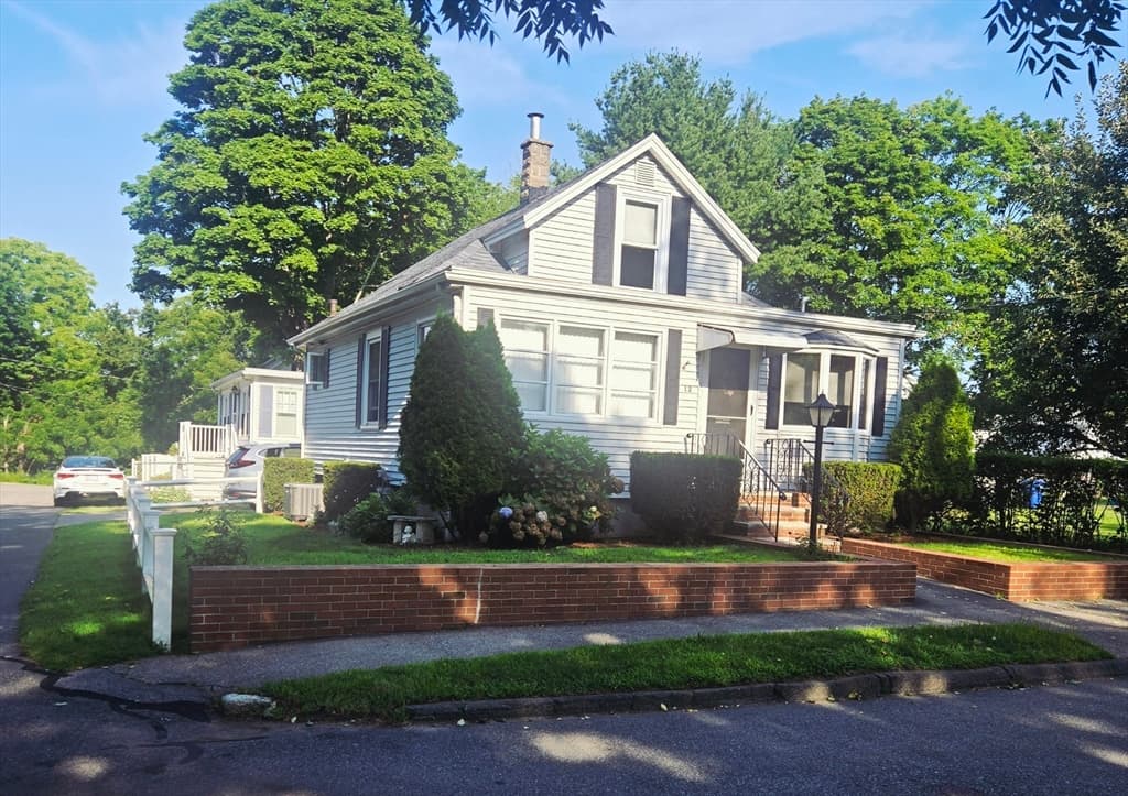 12 Williams Street, Danvers MA 01923