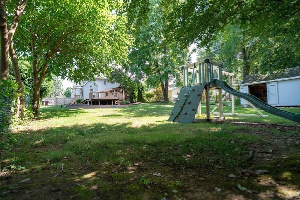 87 Berkshire Dr, Westfield MA 01085 photo 33