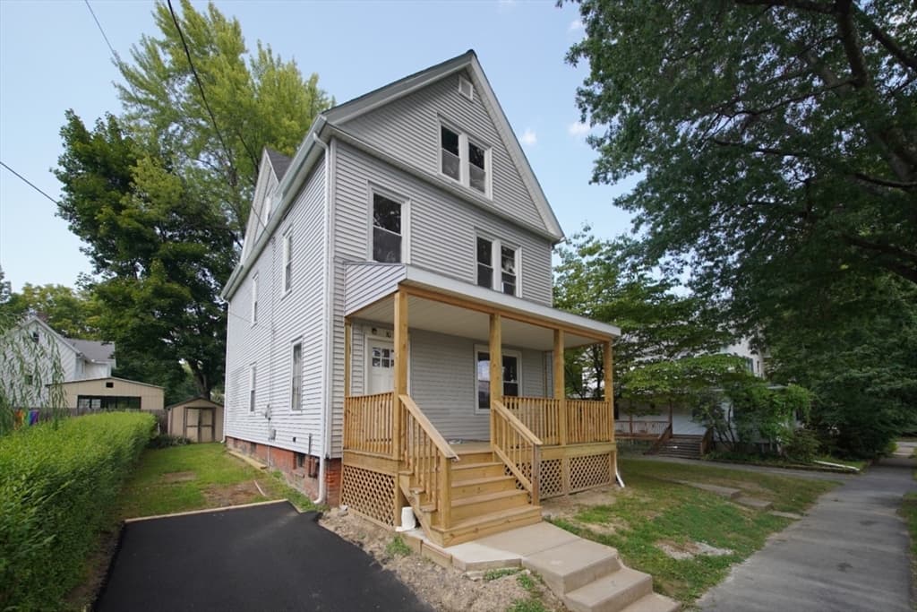 10 Elm St, South Hadley MA 01075 photo 2