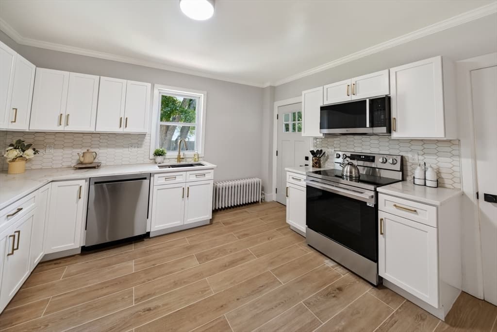 10 Elm St, South Hadley MA 01075 photo 16