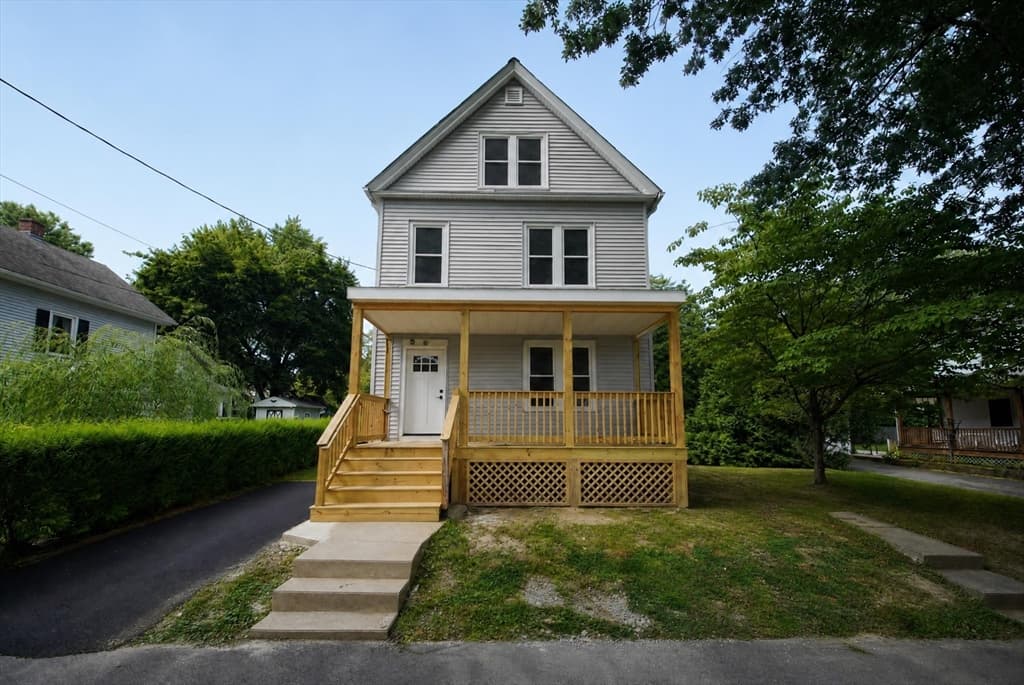 10 Elm St, South Hadley MA 01075