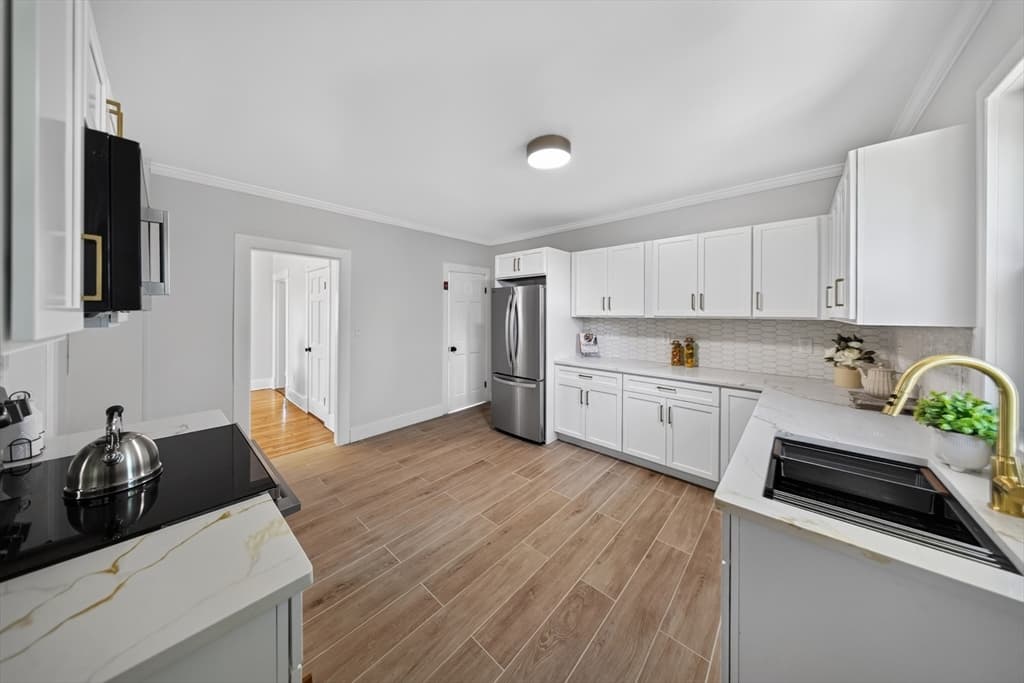 10 Elm St, South Hadley MA 01075 photo 18