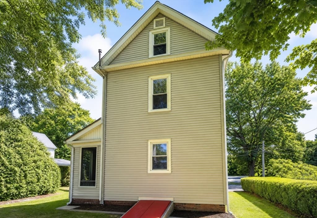 10 Elm St, South Hadley MA 01075 photo 40