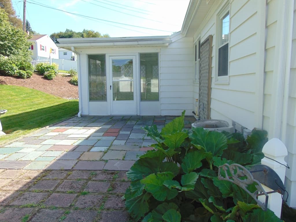 225 Reingold Ave, Fitchburg MA 01420 photo 38