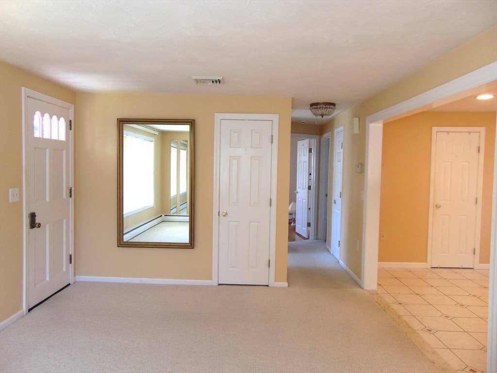 225 Reingold Ave, Fitchburg MA 01420 photo 11