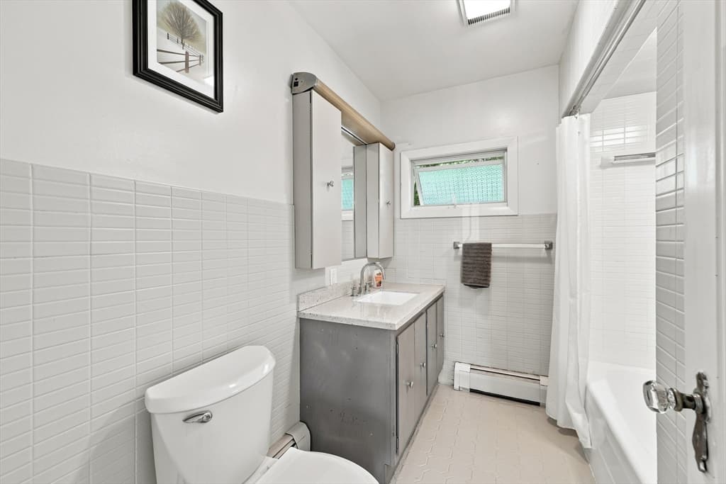 43 Chilmark, Worcester MA 01604 photo 22