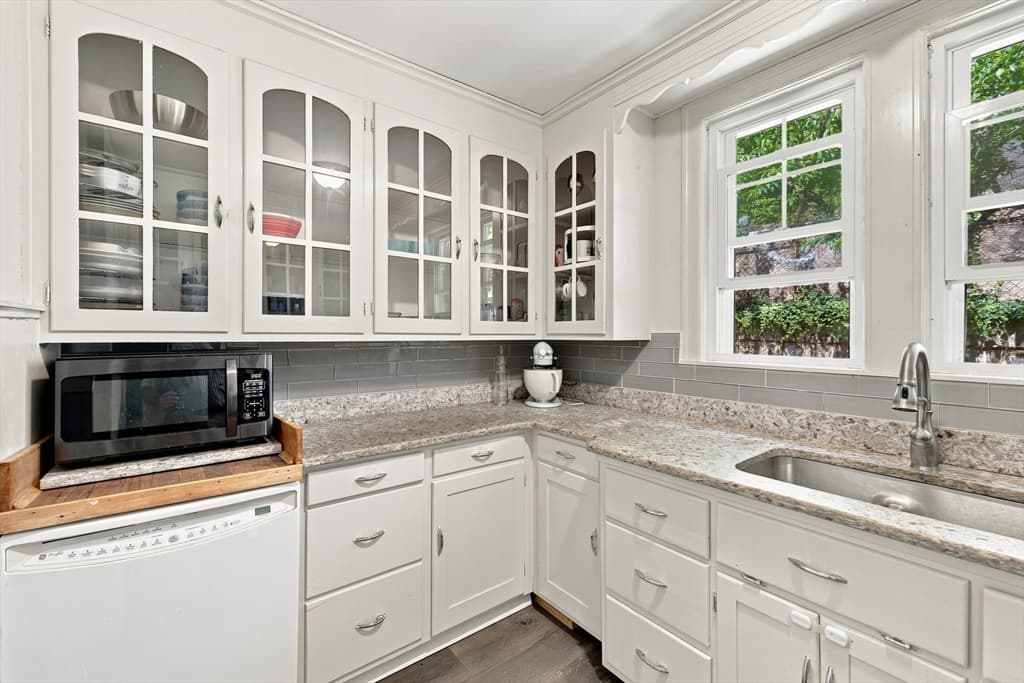 43 Chilmark, Worcester MA 01604 photo 9