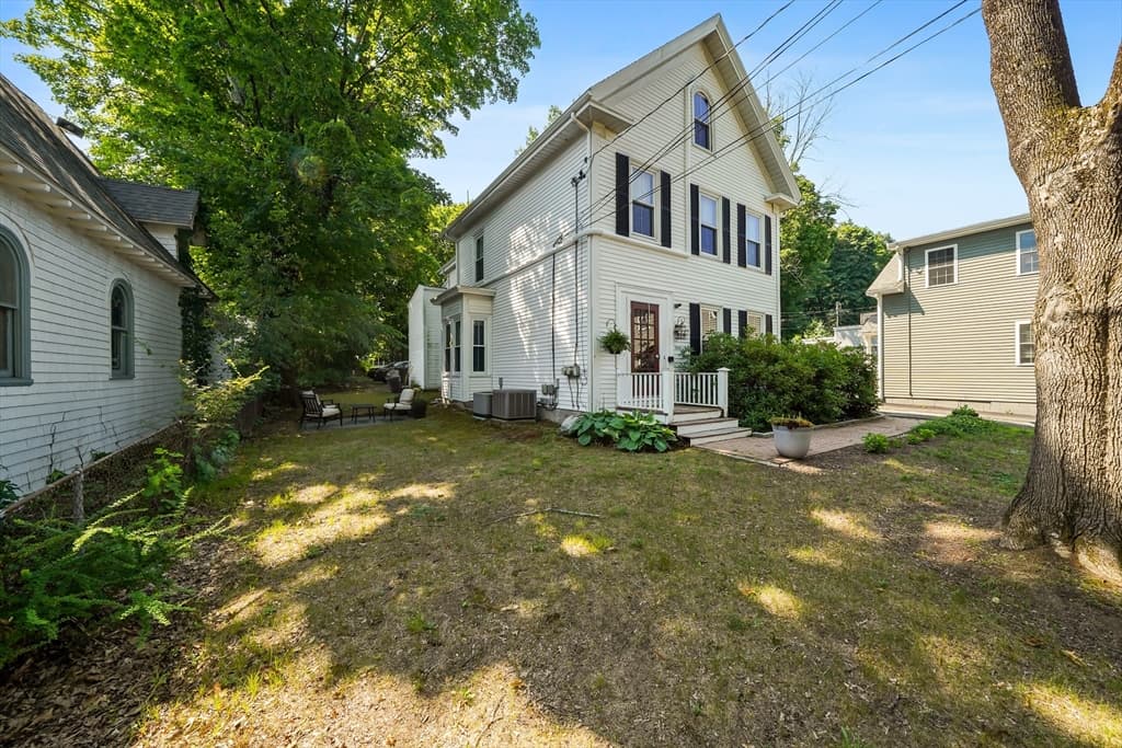 146 Lincoln Rd # A, Lincoln MA 01773 photo 2