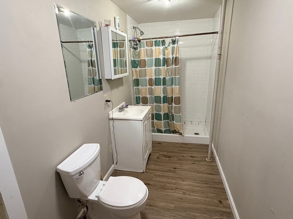 6 N Main St, Leominster MA 01453 photo 23