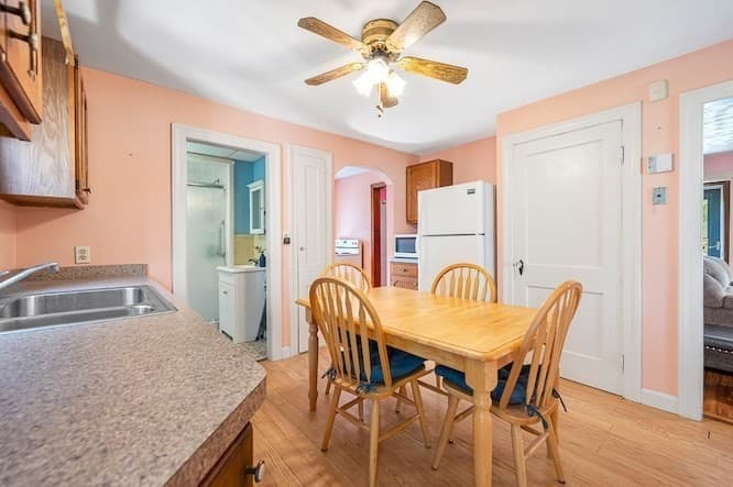 4 Grammont Rd, Worcester MA 01607 photo 8