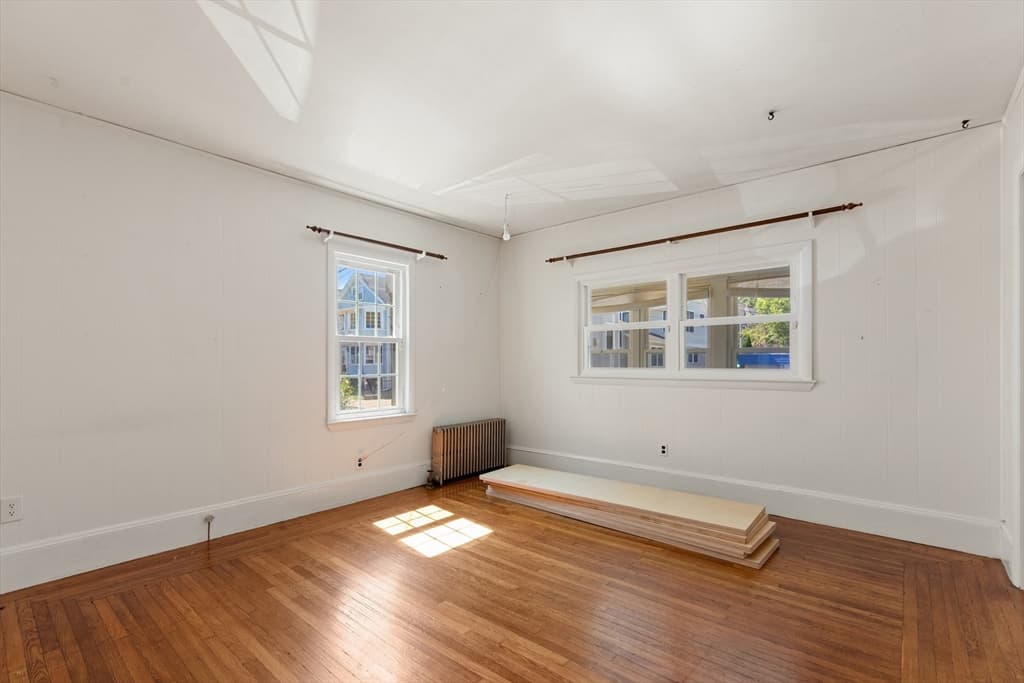 22 Clyde St, Somerville MA 02144 photo 6