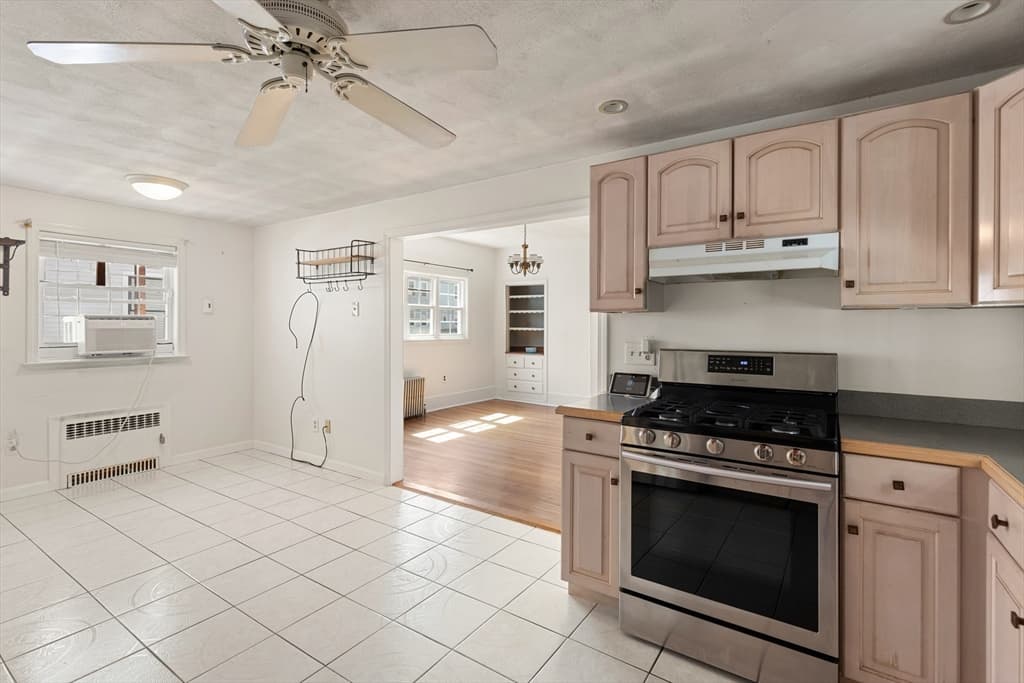 22 Clyde St, Somerville MA 02144 photo 13