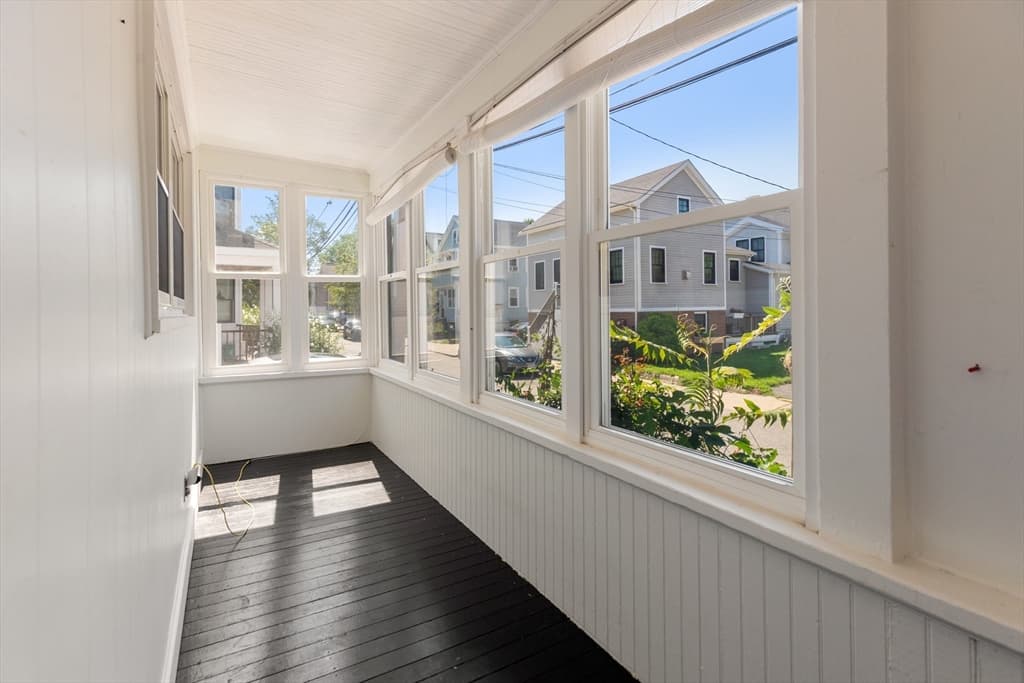 22 Clyde St, Somerville MA 02144 photo 4