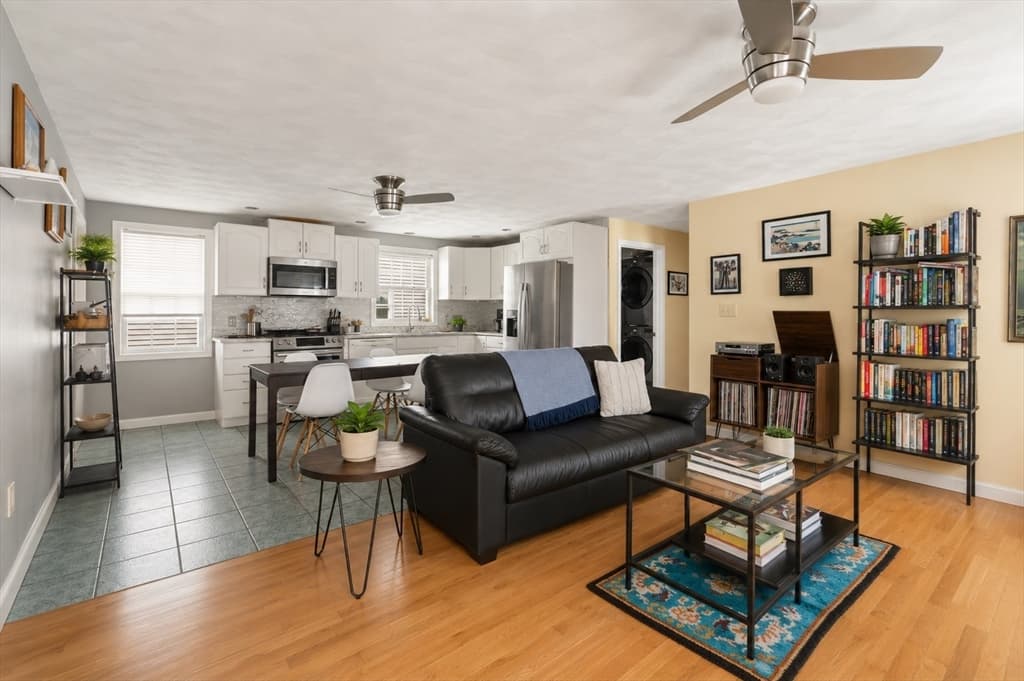 22 Clyde St, Somerville MA 02144 photo 21