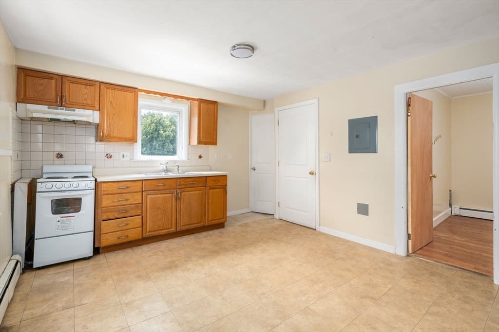 71 Tremont Street, Peabody MA 01960 photo 2