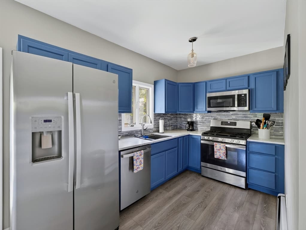 413 Kennedy St, Fall River MA 02721 photo 3