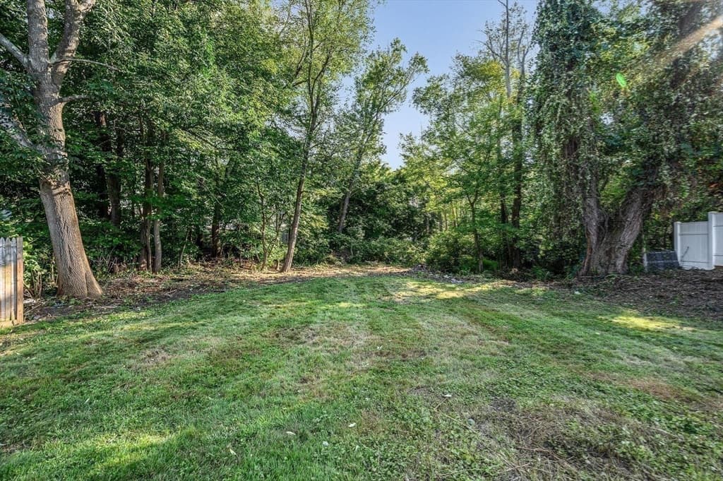 19 Butler Ave, Wakefield MA 01880 photo 17