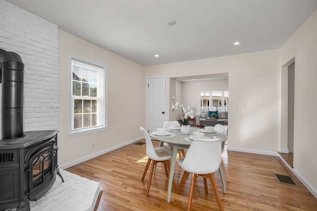 19 Butler Ave, Wakefield MA 01880 photo 11