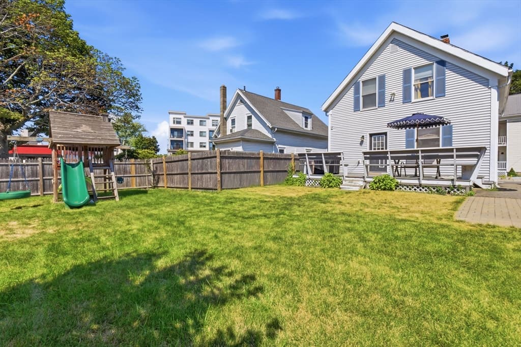 22 Myrtle St, Beverly MA 01915 photo 15