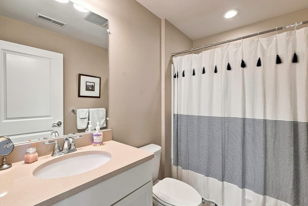 65 Brooksmont Dr # 15, Holliston MA 01746 photo 27