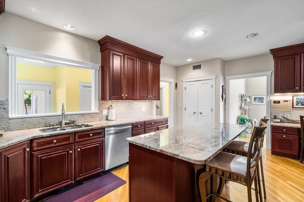17 Old Landing Rd, Pembroke MA 02359 photo 14