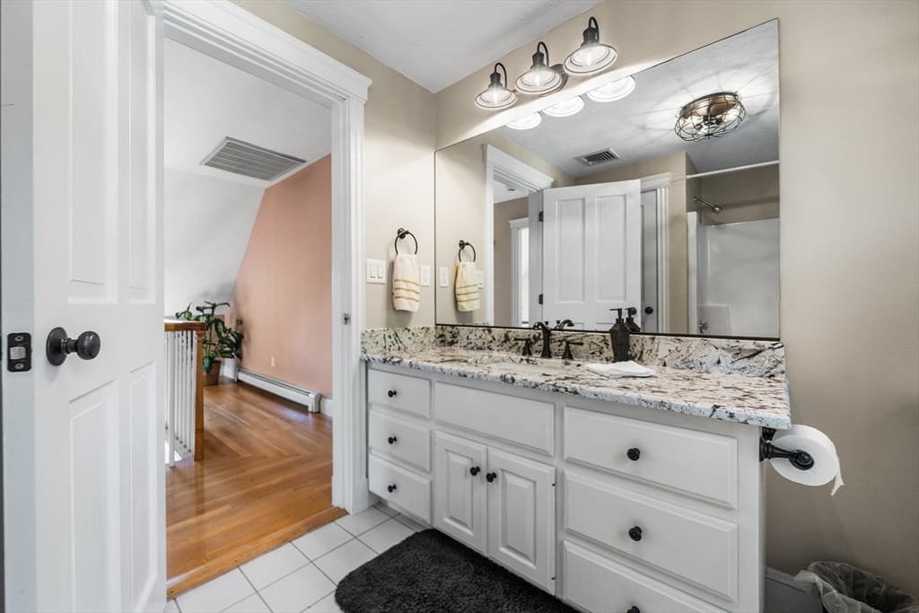 17 Old Landing Rd, Pembroke MA 02359 photo 31