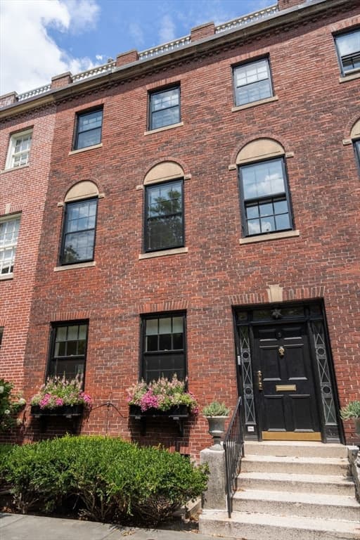 5 Charles River Square, Boston MA 02114