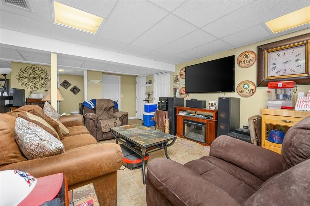 138 Sprague St, Fall River MA 02724 photo 23