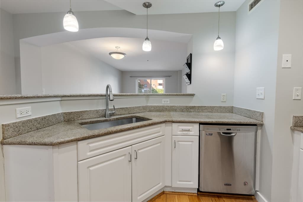 175 Cottage # 214, Chelsea MA 02150 photo 7