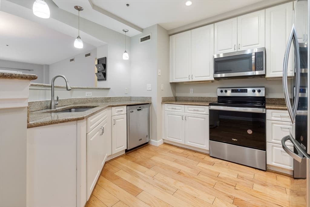 175 Cottage # 214, Chelsea MA 02150 photo 5
