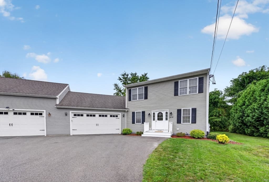 34.5 Briggs St # 1, Taunton MA 02780 photo 2