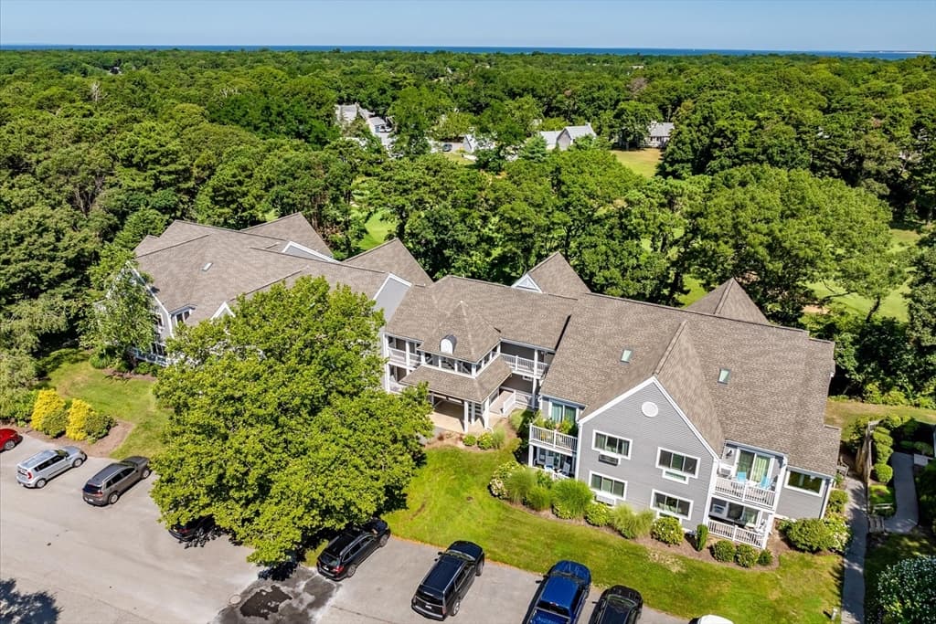 61 Fletcher Ln # F, Brewster MA 02631