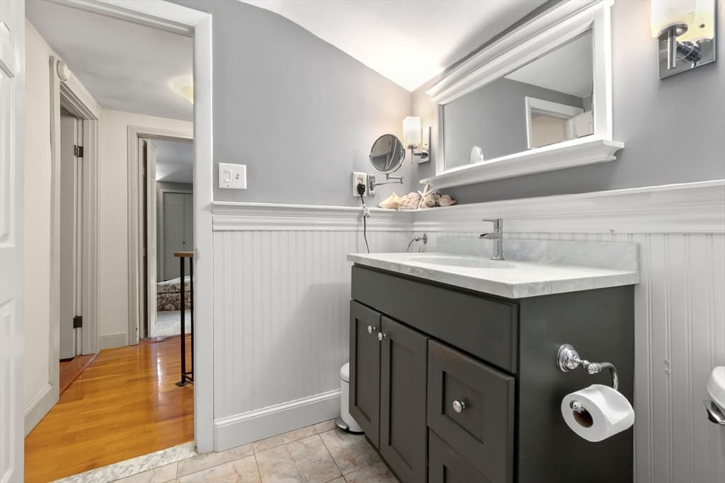 257 Centre Street, Danvers MA 01923 photo 22