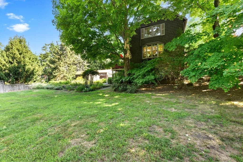 257 Centre Street, Danvers MA 01923 photo 37