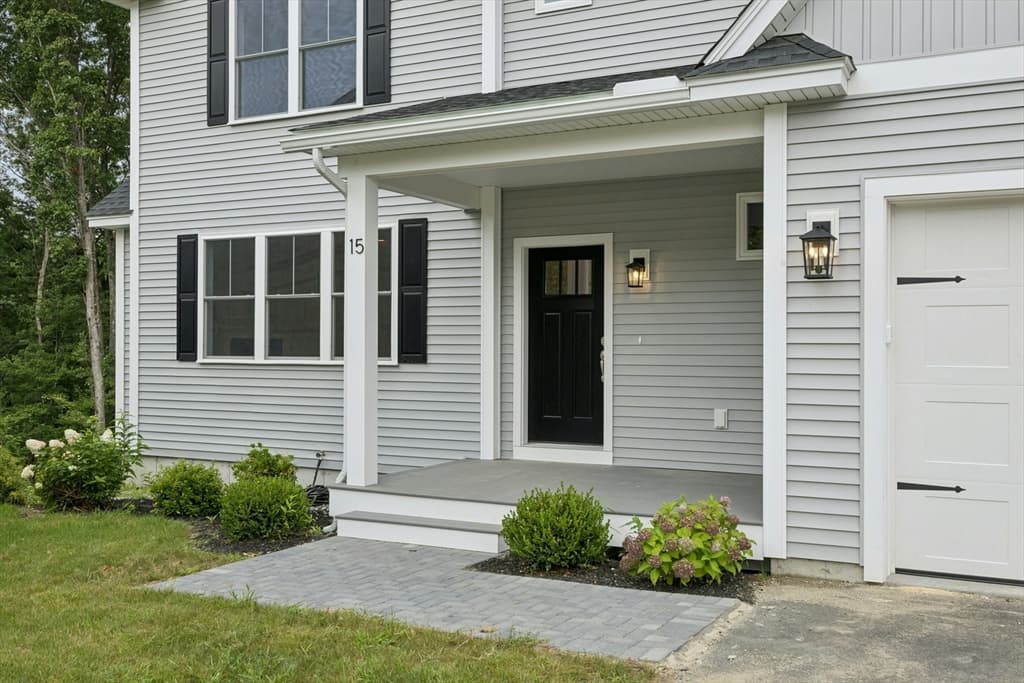 15 Gaskins Ln, Ayer MA 01432 photo 3