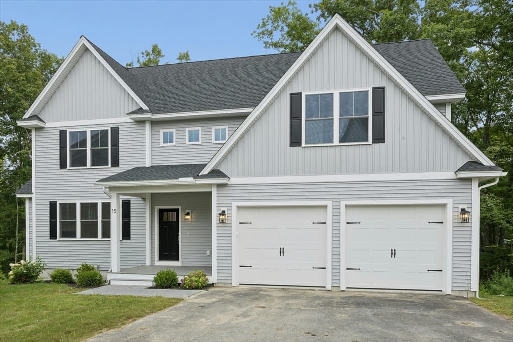 15 Gaskins Ln, Ayer MA 01432