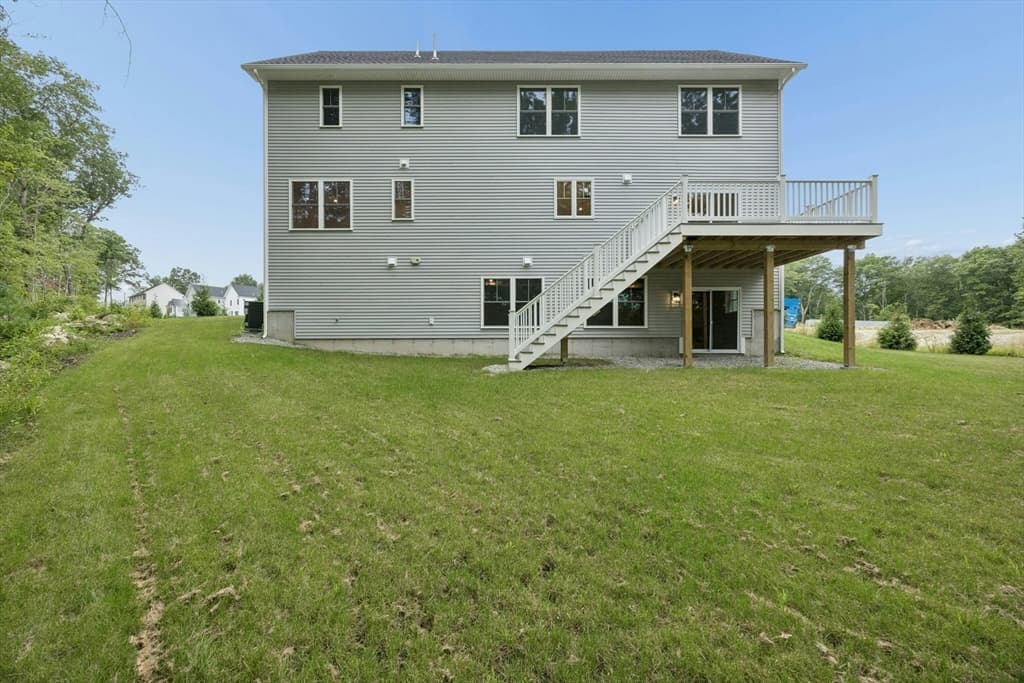 15 Gaskins Ln, Ayer MA 01432 photo 4