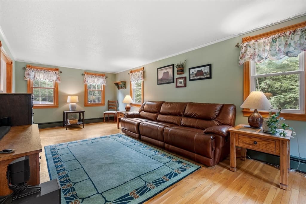 17 June Street, Pepperell MA 01463 photo 15