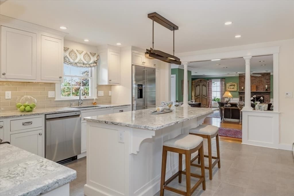 27 Church Ln, Burlington MA 01803 photo 16