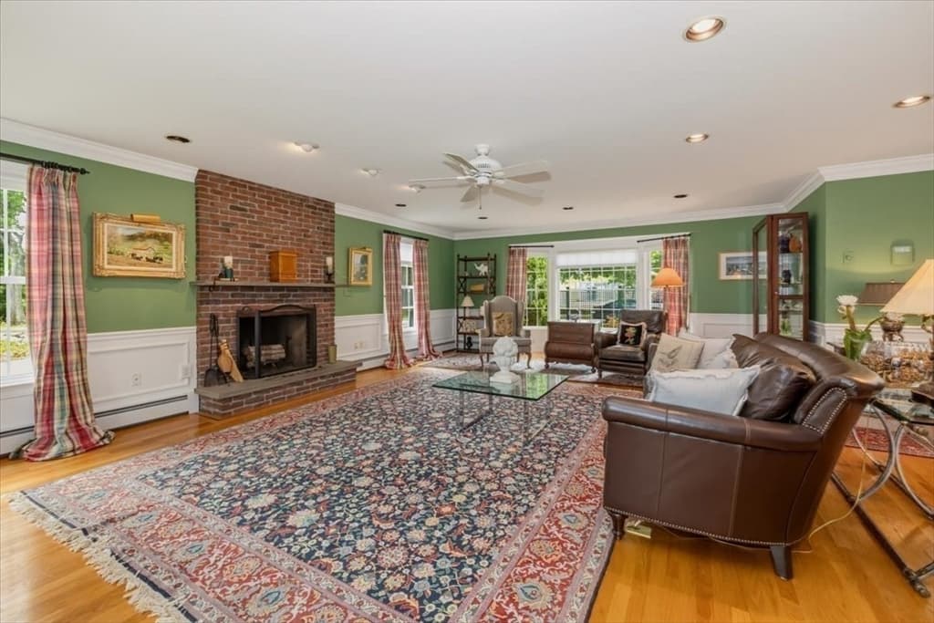 27 Church Ln, Burlington MA 01803 photo 20