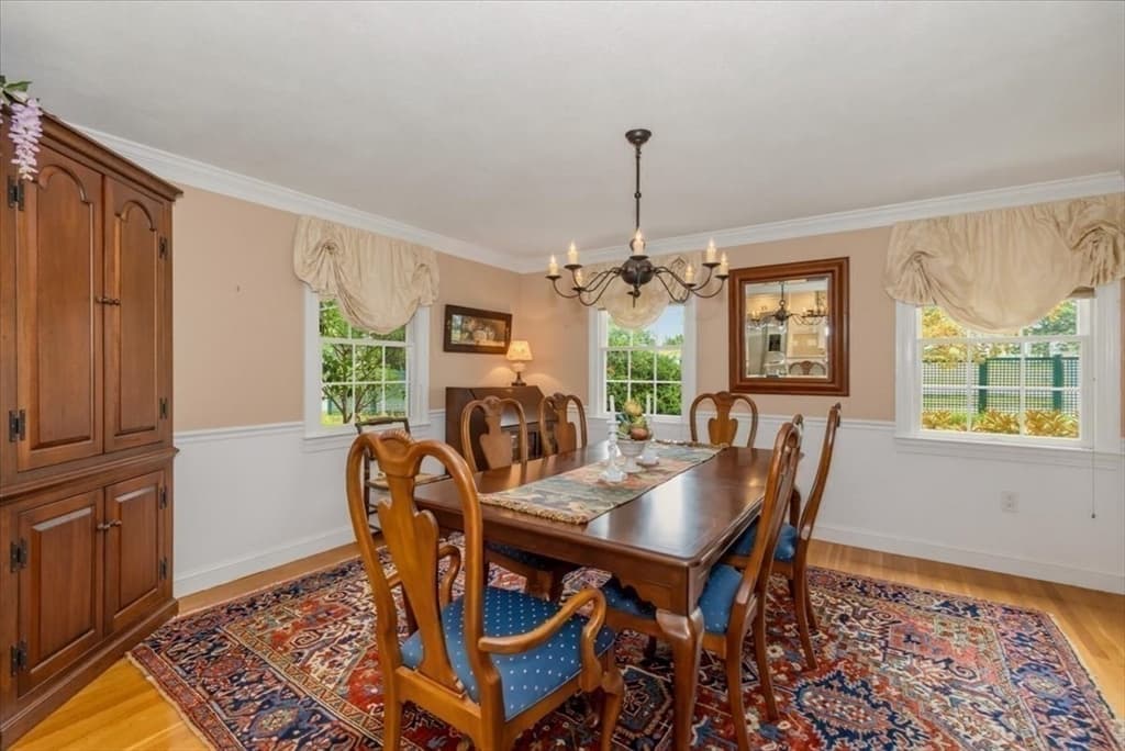27 Church Ln, Burlington MA 01803 photo 11