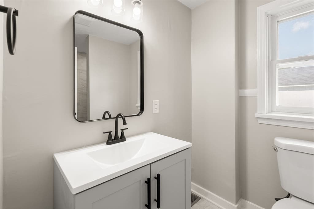 83 Oak Street, Uxbridge MA 01569 photo 13