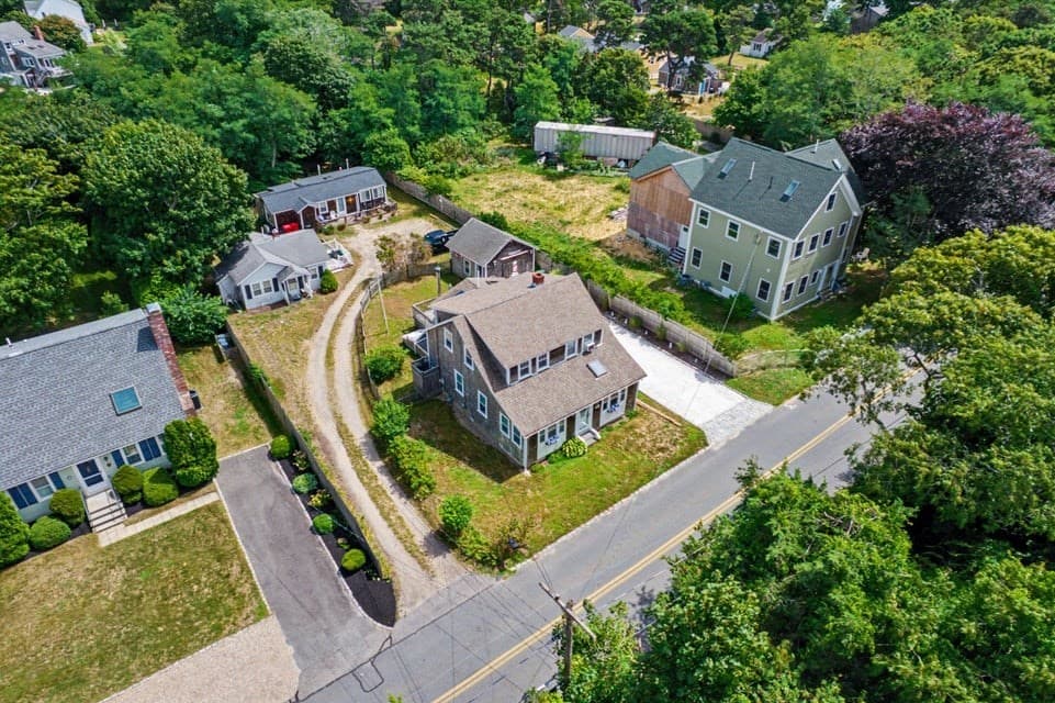 34 Pleasant # 1, Dennis MA 02639 photo 3