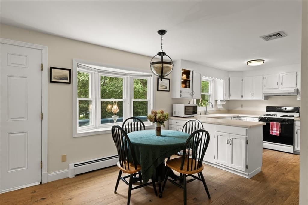 84 Eel Pond Rd, Bourne MA 02532 photo 16