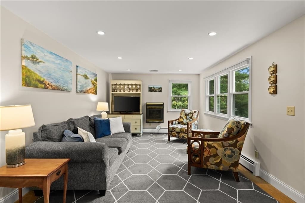 84 Eel Pond Rd, Bourne MA 02532 photo 10