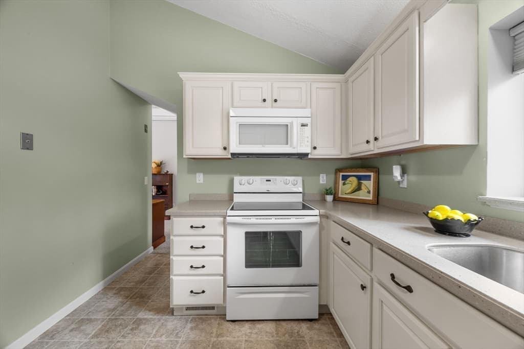 481 Buck Island Rd # C, Yarmouth MA 02673 photo 12